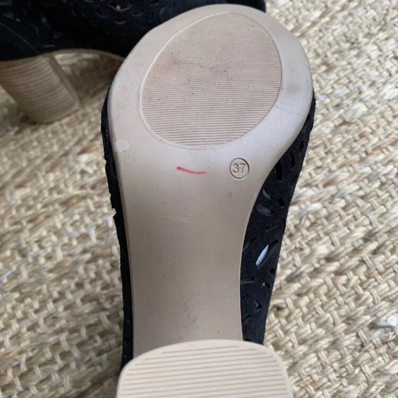 Anthropologie Morena Gabbrielli Floral Shooties - Picture 6 of 6